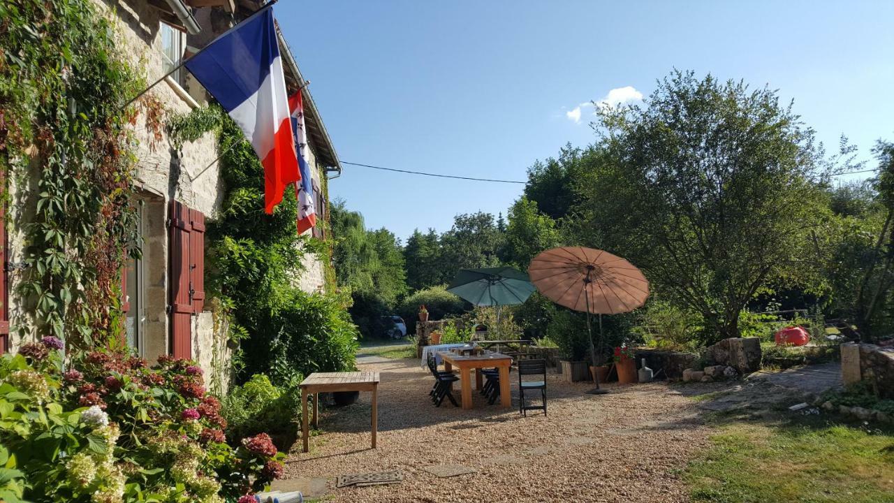 Le Moulin De Pensol - Gites 외부 사진